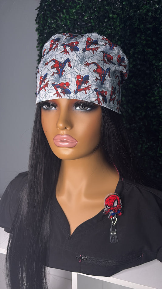 🕷️ Spider-Man Scrub Cap + Badge Reel Set
